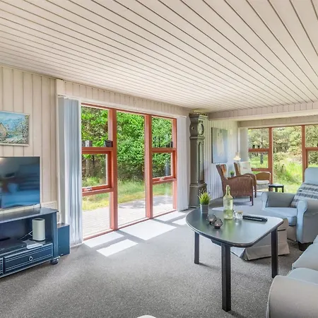 Дом отдыха Eliane - 4km From The Sea By Interhome *