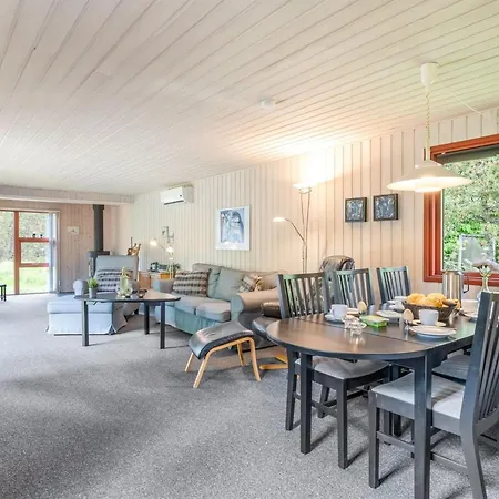 Eliane - 4km From The Sea By Interhome *