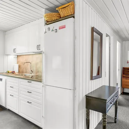 Eliane - 4km From The Sea By Interhome