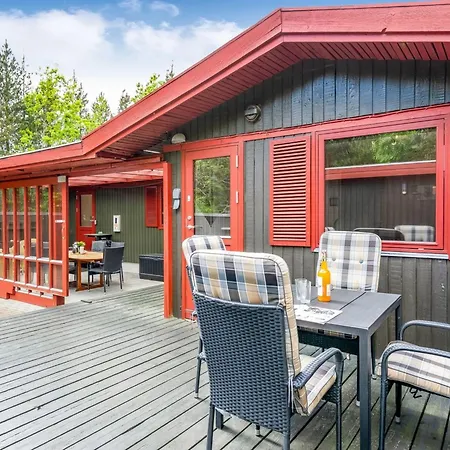 Eliane - 4km From The Sea By Interhome *