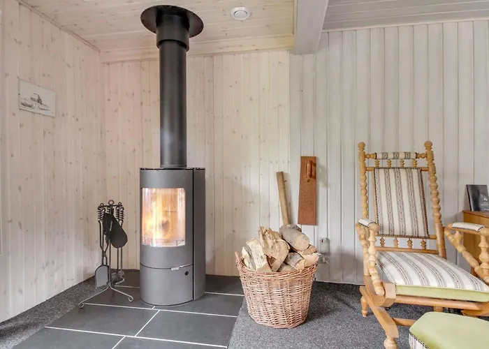 Eliane - 4km From The Sea By Interhome